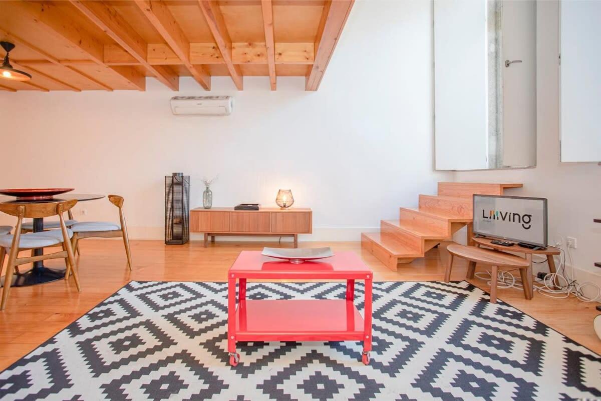Ferienwohnung Liiiving In Porto - Garden Light Mezzanine Exterior foto
